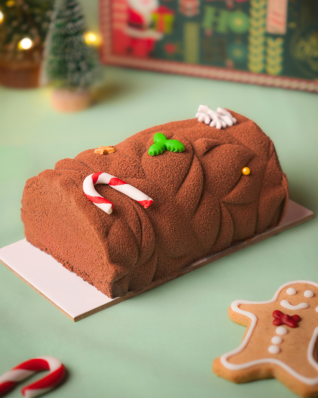 ENCHANTED FOREST CHERRY LOG CAKE (450gms)