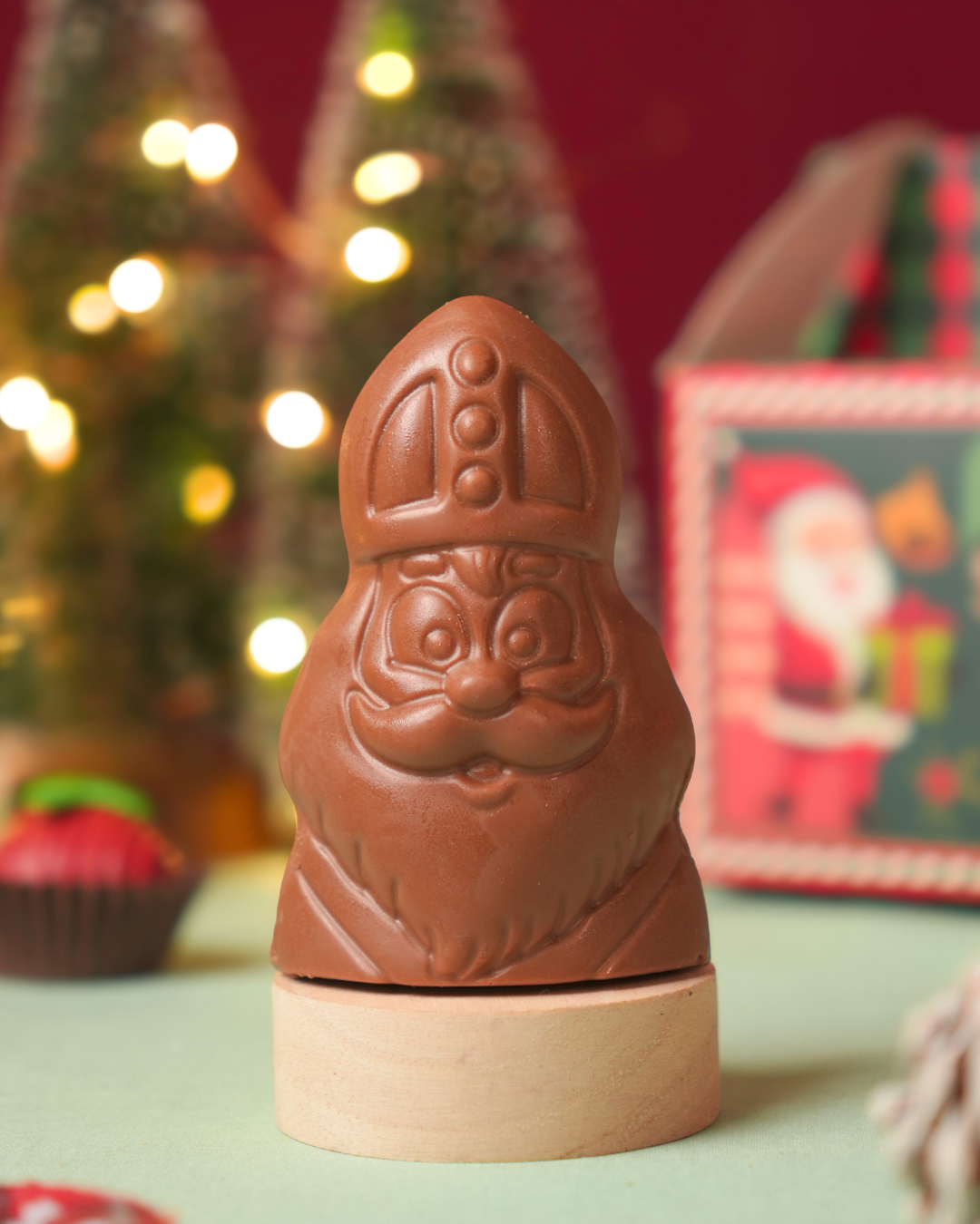 SURPRISE ME SANTA CHOCOLATE