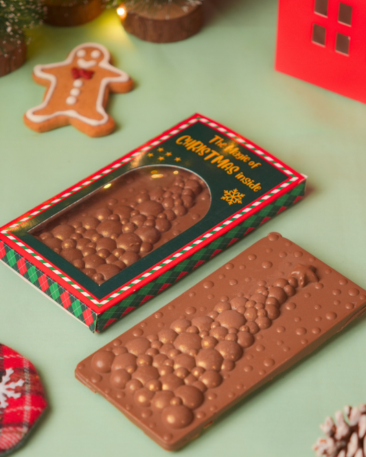 ROASTED ALMONDS CHOCOLATE BAR